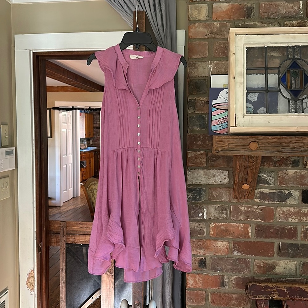 Entro Size Small Pink Sleeveless Tunic